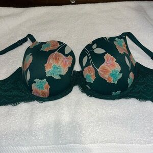 Auden Bra green lace floral perfect tshirt bra size 36D